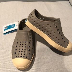 Brand New! Natives size c12 $35